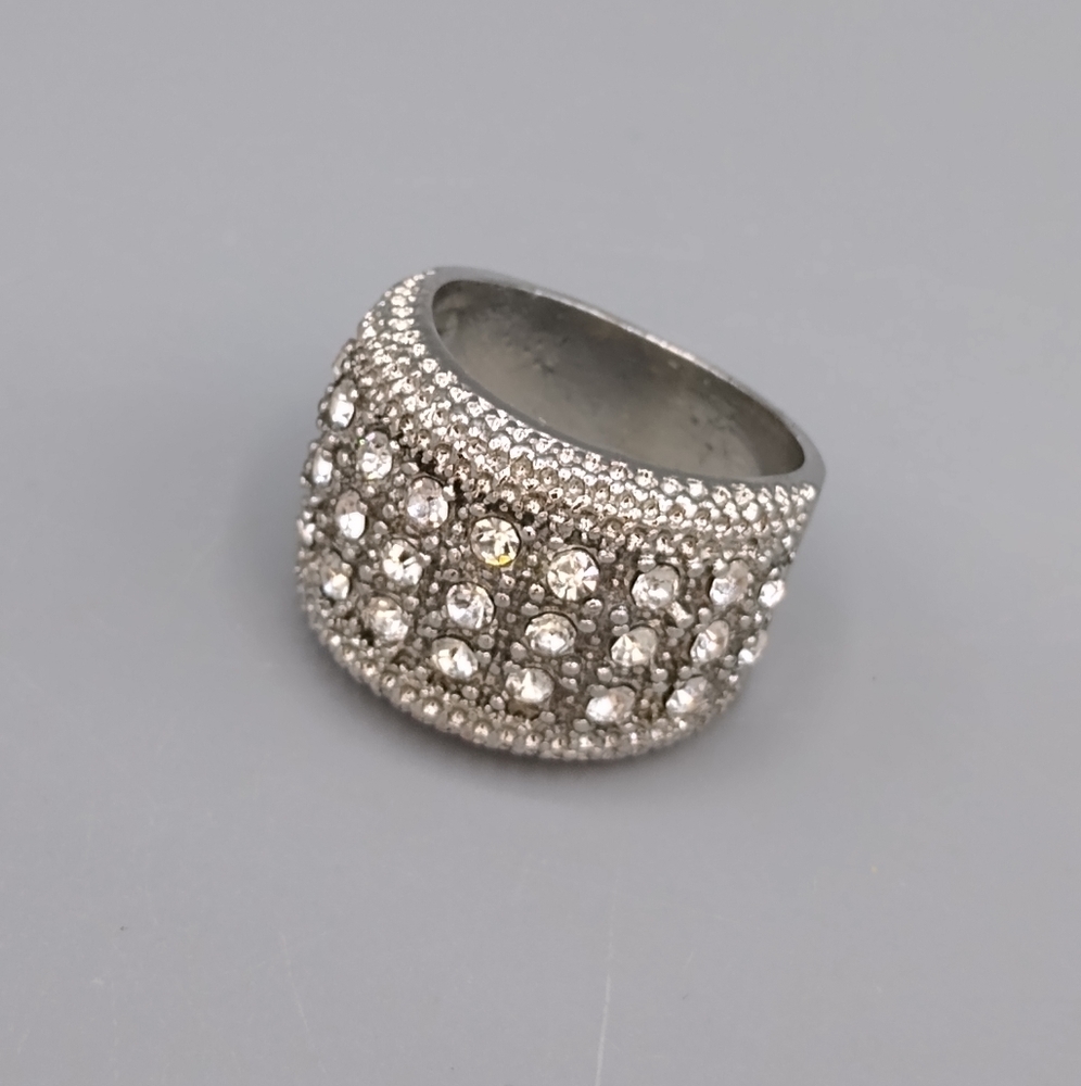 Silver Rhinestone Milgrain Textured Cocktail Ring - Picture 2 of 10